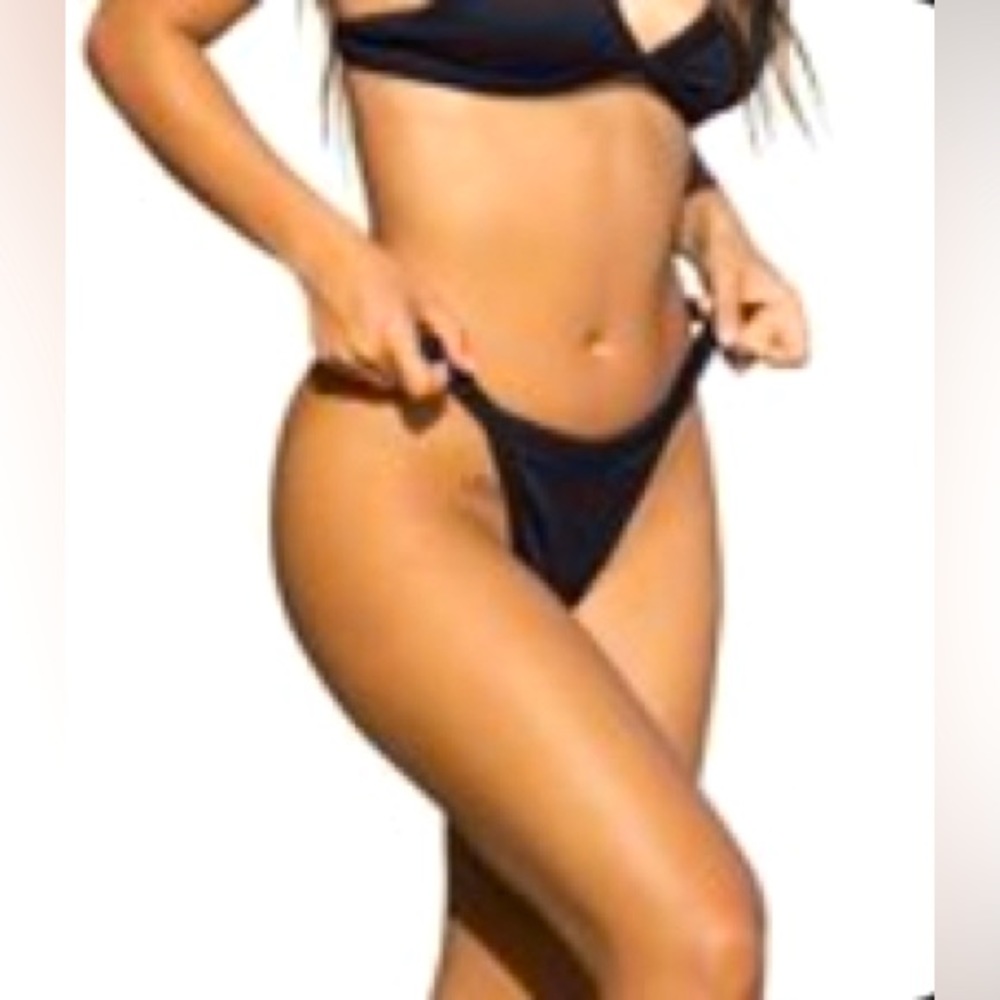 Black bathing suit bottoms